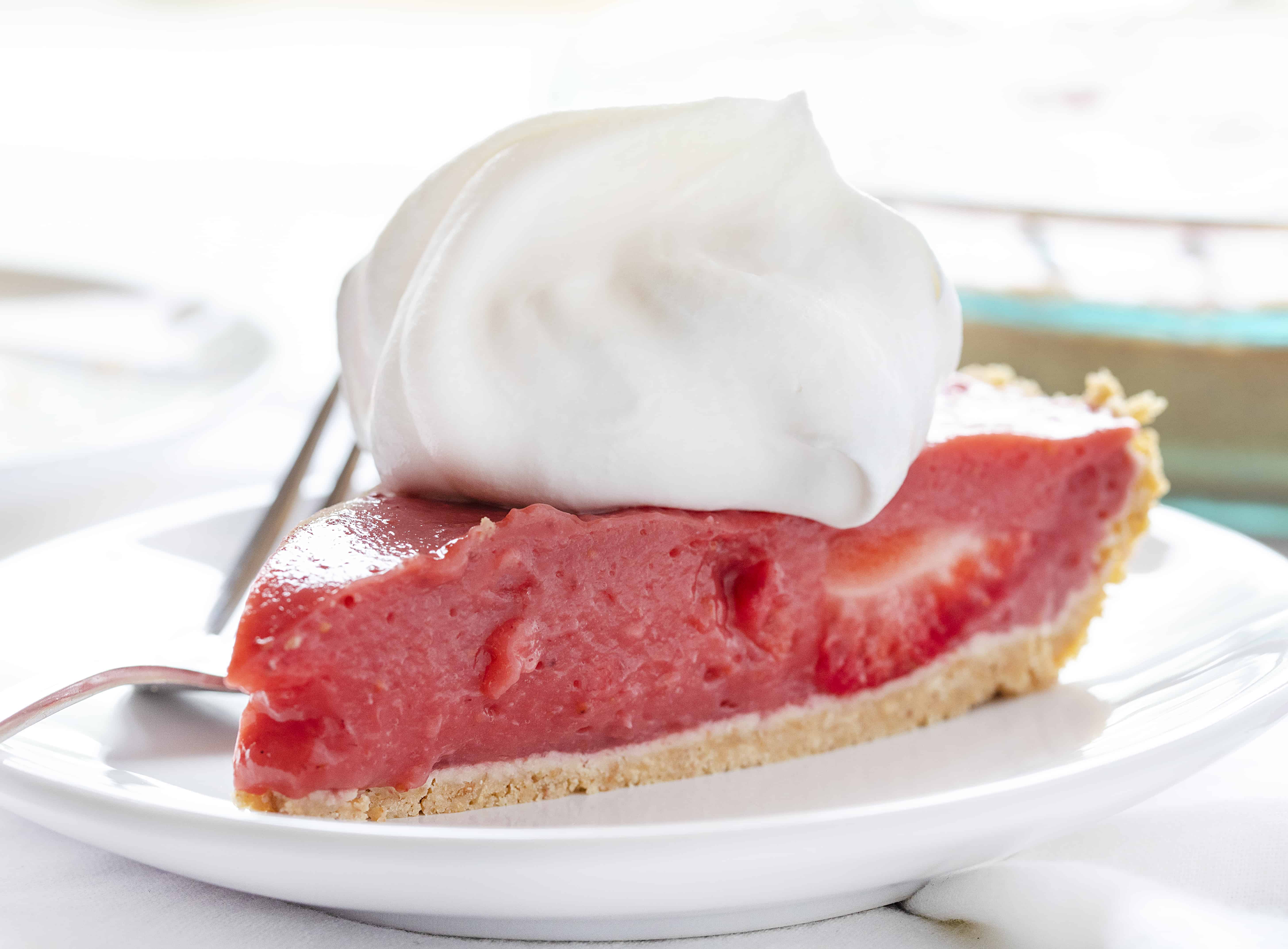 This Fresh Strawberry Pie is loaded with flavor and 100% no bake! Perfect for a summers day! strawberry pie, real strawberry pie, real ingredients, real food, dessert, no bake dessert, iambaker Strawberry Pie