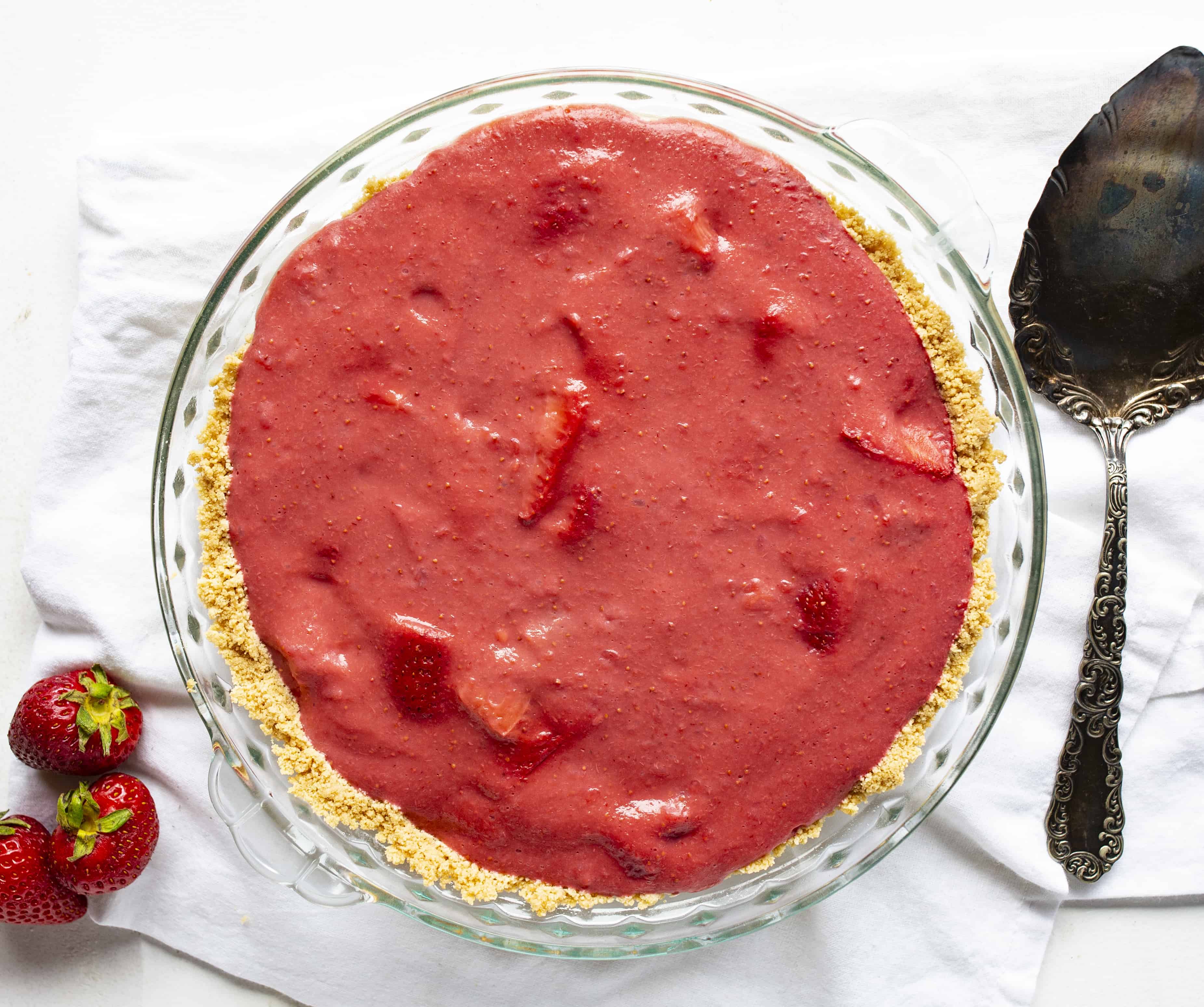 This Fresh Strawberry Pie is loaded with flavor and 100% no bake! Perfect for a summers day! strawberry pie, real strawberry pie, real ingredients, real food, dessert, no bake dessert, iambaker Fresh Strawberry Pie Recipe